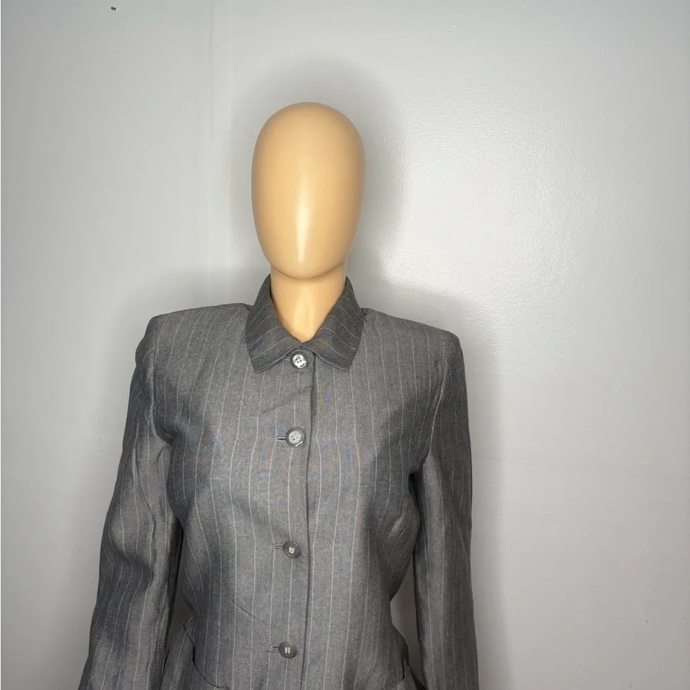 Tahari Gray Pinstripe Blazer